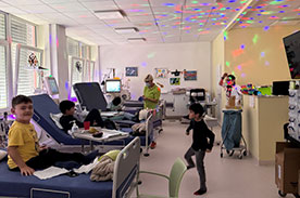 Disco-Party in der Kinderdialyse Bonn: Ein Highlight in den Herbstferien